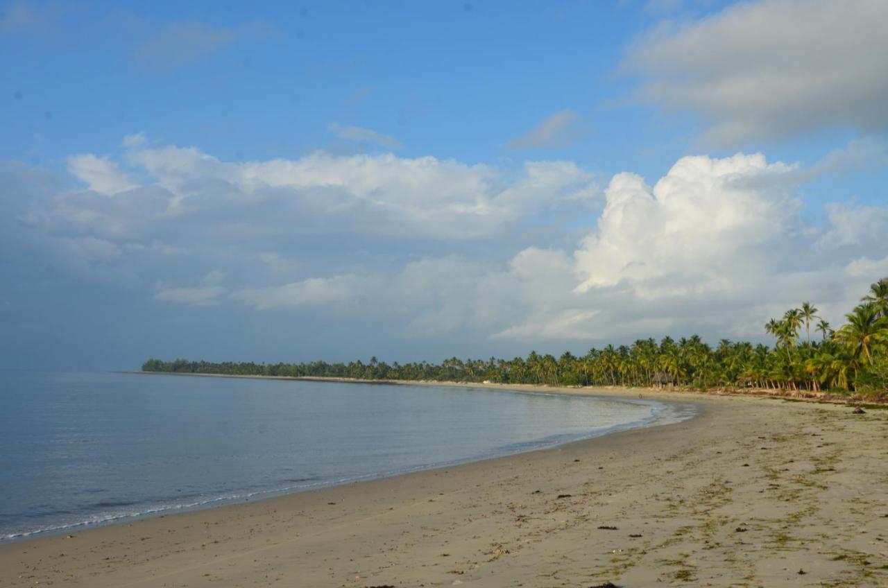 Lui Ushongo Beach House Pangani Exteriér fotografie