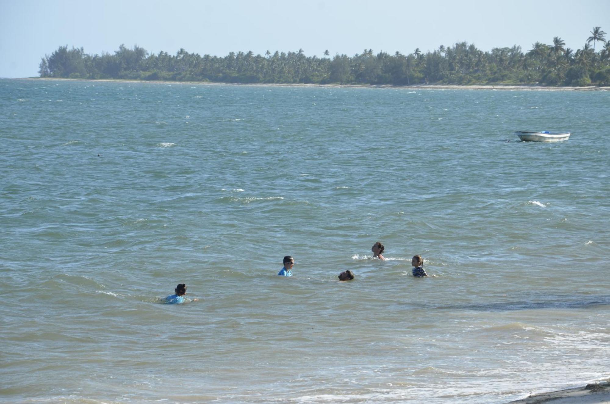 Lui Ushongo Beach House Pangani Exteriér fotografie